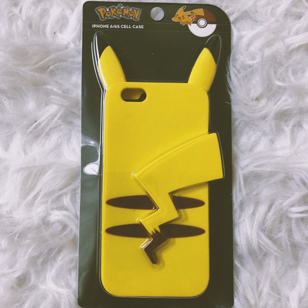 ❌SOLD❌ • p i k a c h u c a s e •